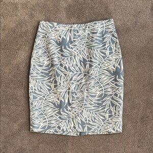 Loft skirt, fully lined, size 4P